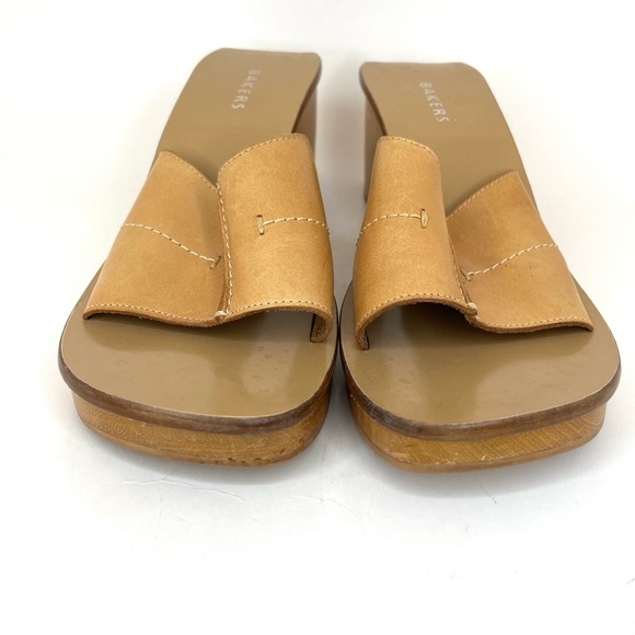 Vintage Bakers Tan Leather Wooden Heeled Wedge Sandals Shoes Womens Size 8 EUC - Picture 4 of 8